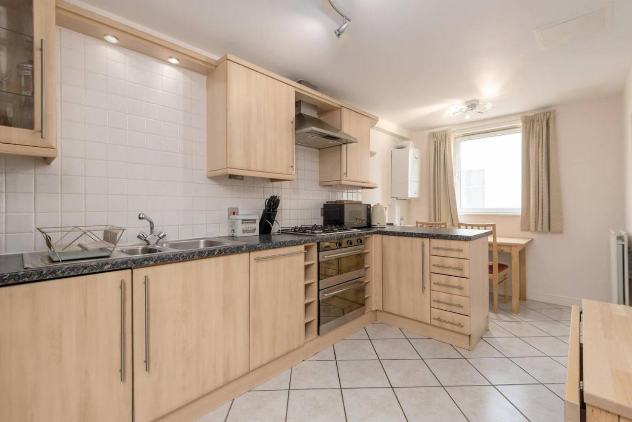 Joivy Old Town Apartment With Parking Close To Royal Mile EDI Exterior foto